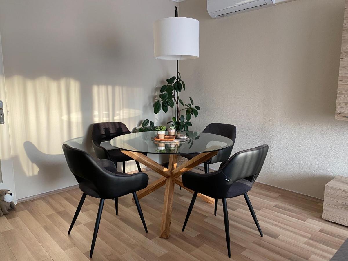Centrum Apartman Kaposvár エクステリア 写真